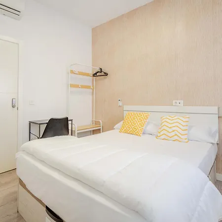 Bf Centro Bed & Breakfast 3*