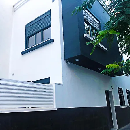 Bf Centro Bed & Breakfast 3*